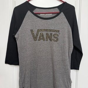 Vans Off the wallGray and Black Leopard Logo